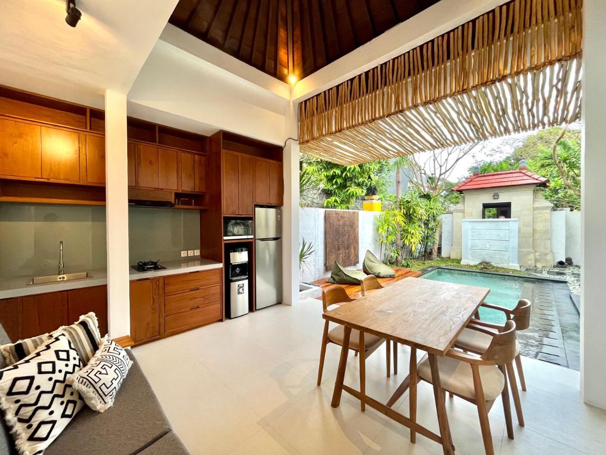 Villa Banua Seminyak Exterior foto
